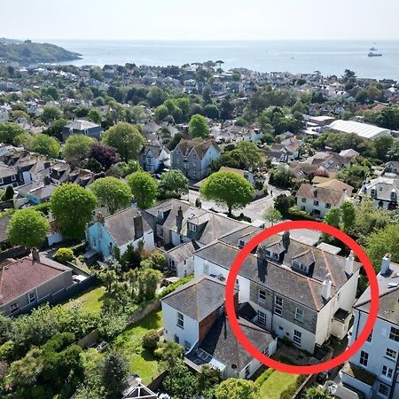 Pendennis - Bright Victorian Flat, Sea Views & Close To Beach ฟาลมัธ ภายนอก รูปภาพ